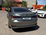 Lexus ES 250 2021 года за 18 800 000 тг. в Астана – фото 3