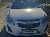 Chevrolet Cruze 2013 года за 3 500 000 тг. в Туркестан – фото 2