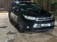 Toyota Highlander 2018 года за 19 000 000 тг. в Шымкент