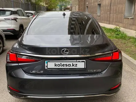 Lexus ES 250 2022 года за 34 000 000 тг. в Алматы – фото 4