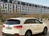 Kia Sorento 2015 года за 9 400 000 тг. в Актау – фото 4