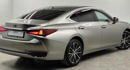 Lexus ES 250 2025 года за 24 500 000 тг. в Алматы – фото 4