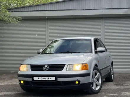 Volkswagen Passat 1999 года за 2 100 000 тг. в Костанай – фото 2