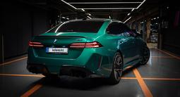 BMW M5 2025 годаүшін74 000 000 тг. в Алматы – фото 4