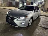 Lexus ES 300h 2013 года за 7 800 000 тг. в Актау – фото 2