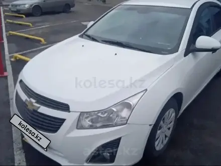 Chevrolet Cruze 2013 года за 3 600 000 тг. в Алматы – фото 3