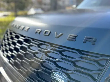 Land Rover Range Rover 2018 года за 51 000 000 тг. в Алматы – фото 6