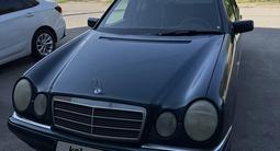 Mercedes-Benz E 280 1996 года за 2 000 000 тг. в Тараз