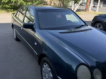 Mercedes-Benz E 280 1996 года за 2 500 000 тг. в Тараз – фото 3