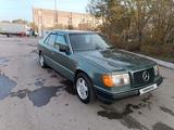 Mercedes-Benz E 200 1990 года за 970 000 тг. в Караганда