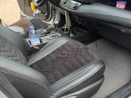 Toyota RAV4 2018 года за 12 000 000 тг. в Уральск – фото 10