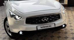 Infiniti FX37 2011 года за 8 700 000 тг. в Алматы – фото 3