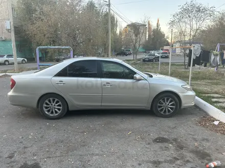 Toyota Camry 2003 года за 5 300 000 тг. в Каратау – фото 10