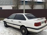 Volkswagen Passat 1994 годаfor1 300 000 тг. в Актобе – фото 3