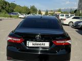 Toyota Camry 2020 года за 14 200 000 тг. в Алматы – фото 4
