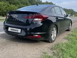 Hyundai Elantra 2019 года за 8 000 000 тг. в Актобе – фото 3