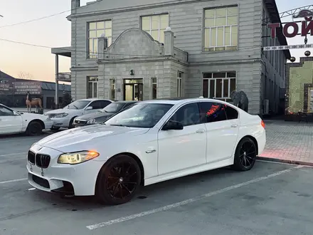 BMW 530 2011 года за 9 400 000 тг. в Алматы – фото 11