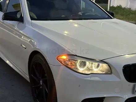 BMW 530 2011 года за 9 400 000 тг. в Алматы – фото 18