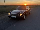 Mercedes-Benz E 200 1995 годаүшін1 900 000 тг. в Экибастуз – фото 2