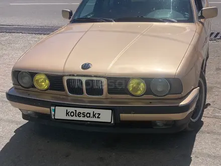 BMW 525 1991 года за 1 600 000 тг. в Шымкент – фото 4