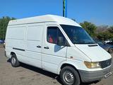 Mercedes-Benz Sprinter 1997 годаfor4 800 000 тг. в Алматы – фото 4