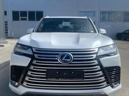 Lexus LX 600 Luxury 2026 года за 87 350 400 тг. в Актобе