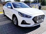 Hyundai Sonata 2017 годаfor8 300 000 тг. в Алматы – фото 4