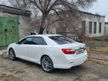 Toyota Camry 2014 года за 8 500 000 тг. в Семей – фото 4