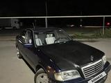 Mercedes-Benz E 220 1996 года за 996 000 тг. в Алматы