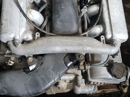 Двигатель SUZUKI Сузуки H20 H20A 2.0 J20a J20 а 2.5 H25 H25A 2.7 H27 H27A за 100 000 тг. в Алматы