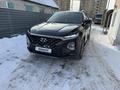 Hyundai Santa Fe 2019 года за 13 700 000 тг. в Астана