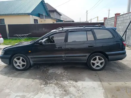 Toyota Caldina 1995 годаүшін1 750 000 тг. в Алматы – фото 2