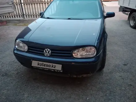 Volkswagen Golf 2000 годаүшін1 250 000 тг. в Кызылорда