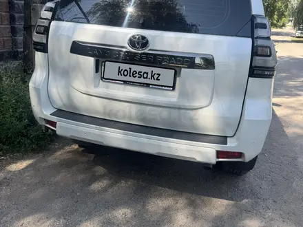 Toyota Land Cruiser Prado 2020 года за 23 200 000 тг. в Алматы – фото 2