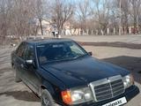 Mercedes-Benz E 200 1988 годаүшін800 000 тг. в Караганда – фото 2