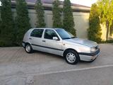 Volkswagen Golf 1993 года за 1 900 000 тг. в Тараз – фото 2