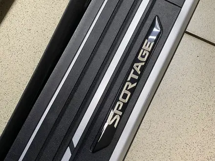 Подножки на Kia Sportage 2021-по н. В за 85 000 тг. в Астана – фото 3