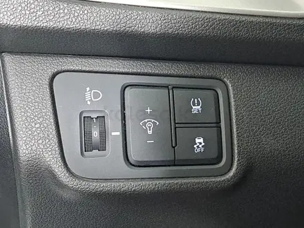 Hyundai Accent 2023 года за 7 370 000 тг. в Астана – фото 22