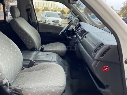 Toyota Hiace 2017 года за 15 000 000 тг. в Актау – фото 9