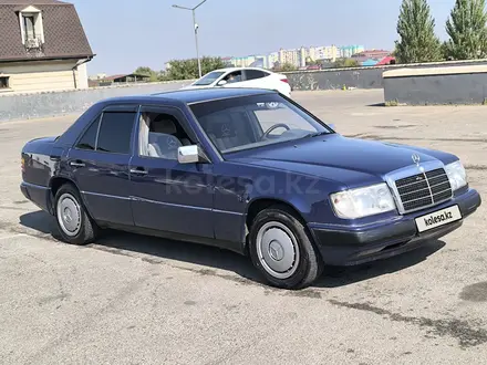 Mercedes-Benz E 230 1990 года за 1 820 000 тг. в Алматы – фото 7