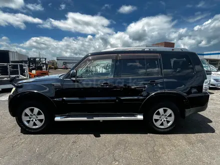 Крепления бампера передний задний левый правый Mitsubishi PAJERO 4 за 10 000 тг. в Астана – фото 4