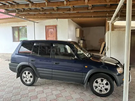 Toyota RAV4 1996 года за 3 100 000 тг. в Узынагаш