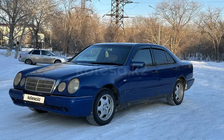 Mercedes-Benz E 200 1997 года за 2 100 000 тг. в Караганда