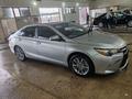 Toyota Camry 2017 года за 6 800 000 тг. в Атырау – фото 2