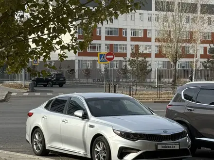 Kia K5 2019 года за 8 750 000 тг. в Астана – фото 8