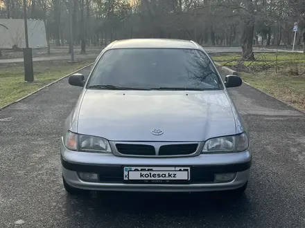 Toyota Carina E 1996 года за 3 000 000 тг. в Туркестан