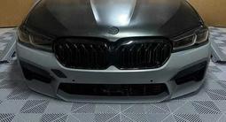 Переделка BMW G30 — M5F90 бампер капот фара стоп крыло порог ноздри за 100 000 тг. в Алматы