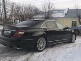 Mercedes-Benz S 350 2006 года за 8 500 000 тг. в Караганда – фото 4