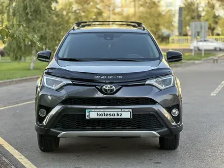 Toyota RAV4 2016 года за 10 800 000 тг. в Алматы – фото 2