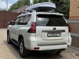 Toyota Land Cruiser Prado 2022 года за 25 000 000 тг. в Актобе – фото 4